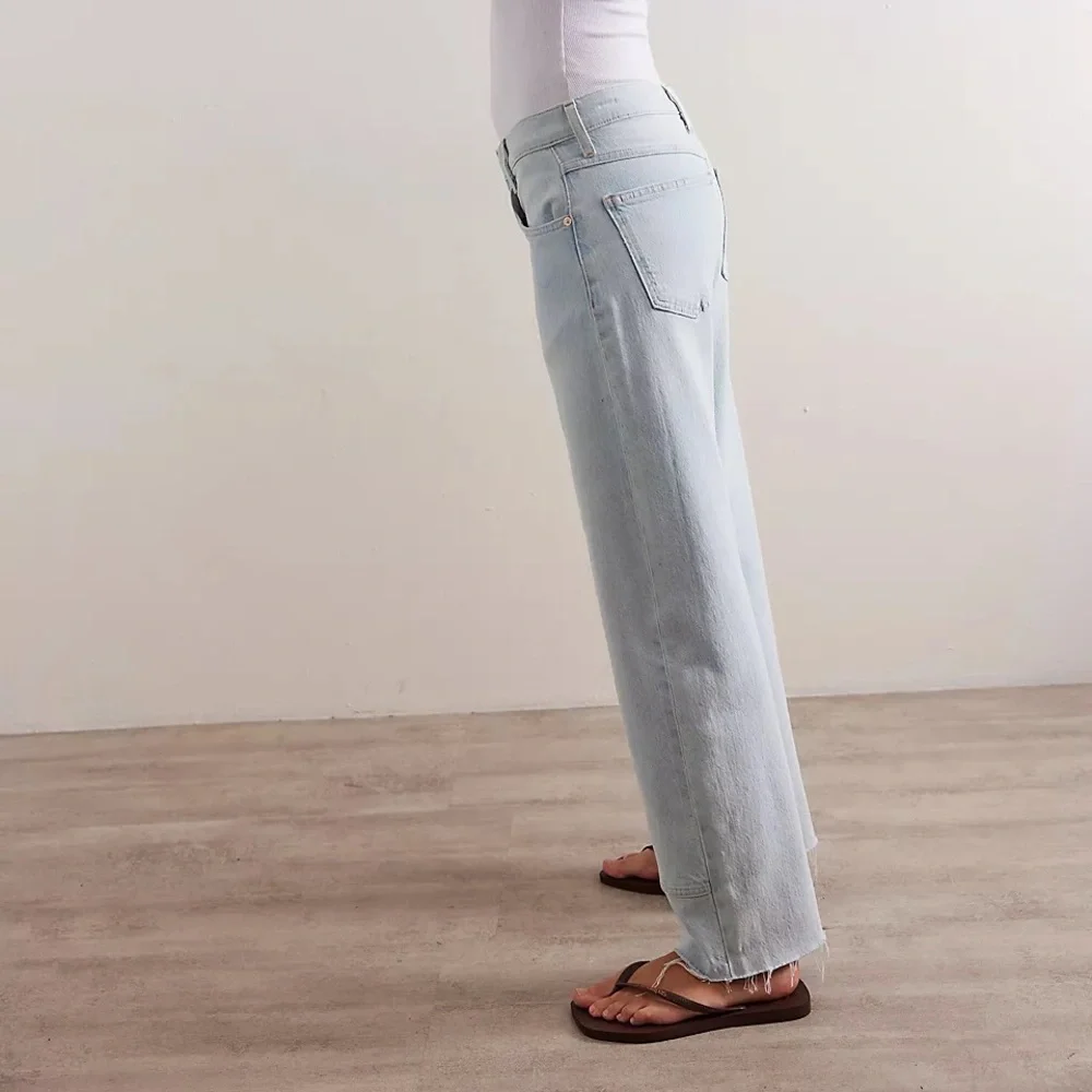 FREE PEOPLE Risk Taker High-Rise Jeans We The Free NWT Day Dream Blue Lite Wash - Picture 3 of 11